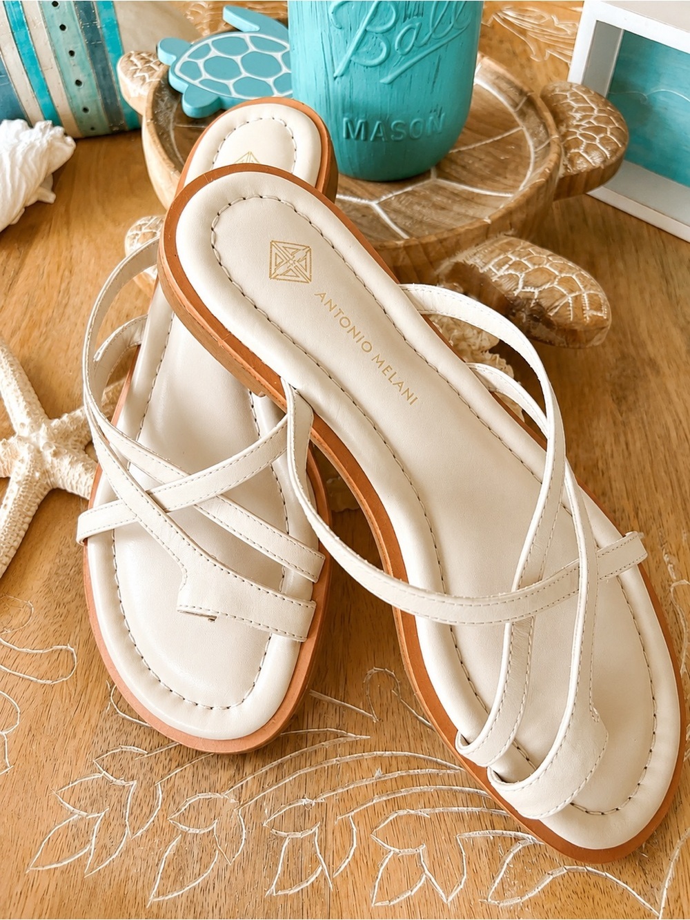 ANTONIO MELANI Cream leather Strappy Slide Sandals size 5 1/2 Italian designer